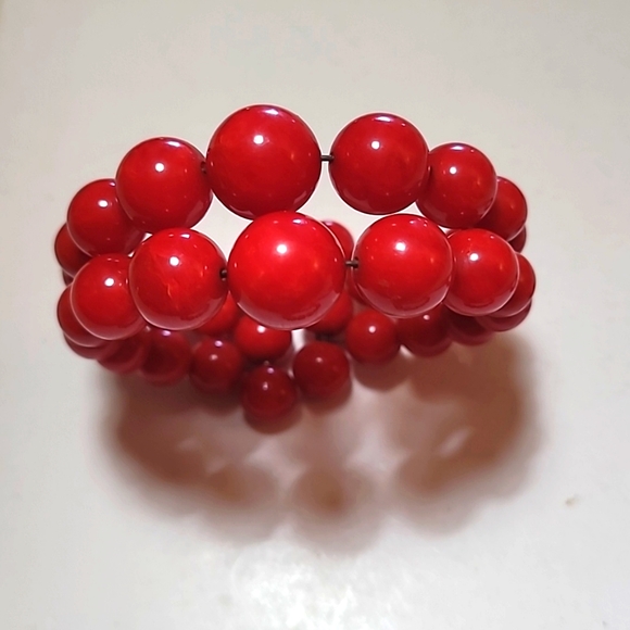 Vtg RED BAKELITE bead PARURE hand-knotted NECKLACE stretchie BRACELET earbobs - Picture 2 of 6